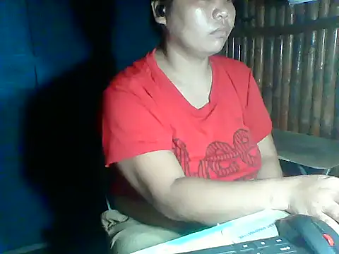 MommyKaye30 webcam