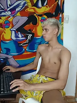 Alayn_sexy_ayes