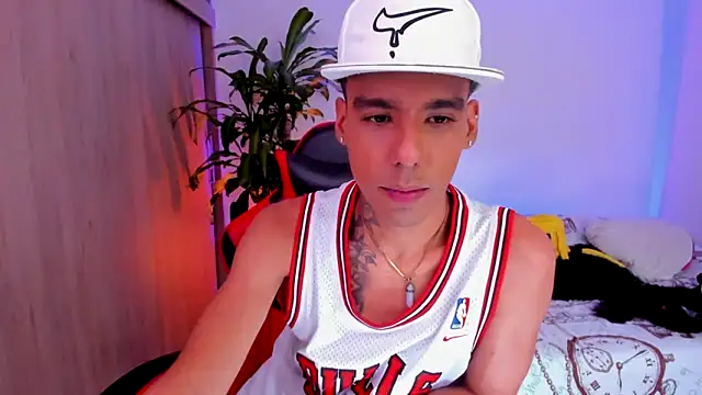 Damianwhite webcam
