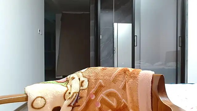 sonyx (F milf) - shave my pussy  and head to bald again
