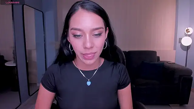 amaliacrus - AmaliaCrus's free webcam
