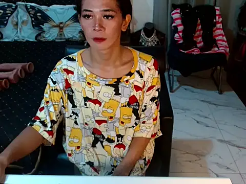 SexyHeart23 webcam