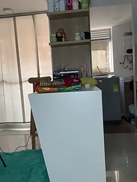 tabata_monroee webcam