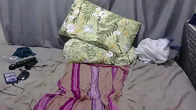 BigSexyEbony webcam