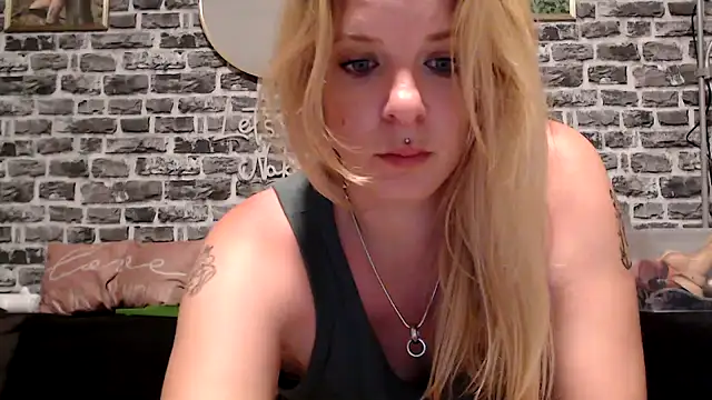 SexyMilf_1987 webcam