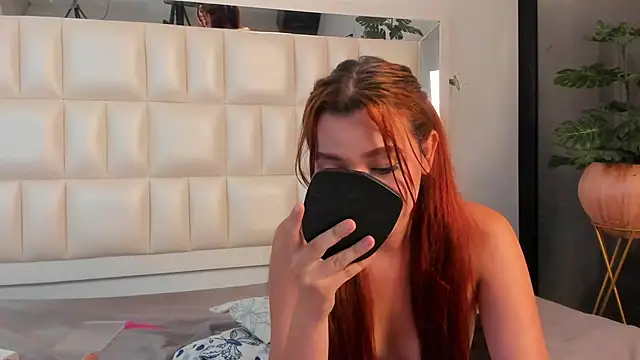 liorah_wolf webcam