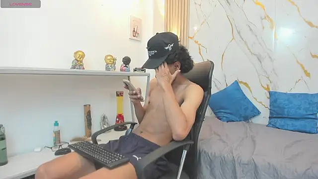 Zayn_Fox32 webcam