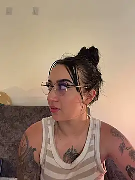 EmmyEvans1 webcam