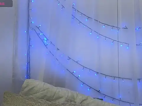 ninaa_fox webcam