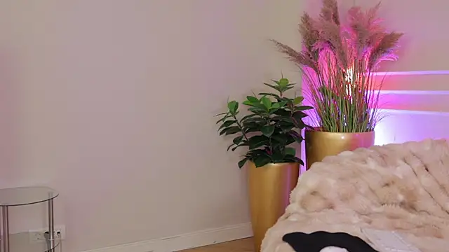 Anais_Bloom live cam