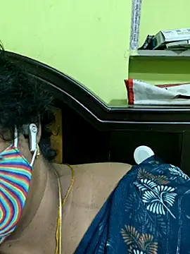 Tamil_Mithra webcam