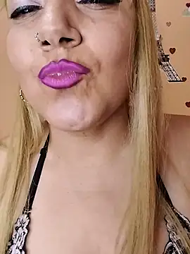 Venuss_Milf webcam