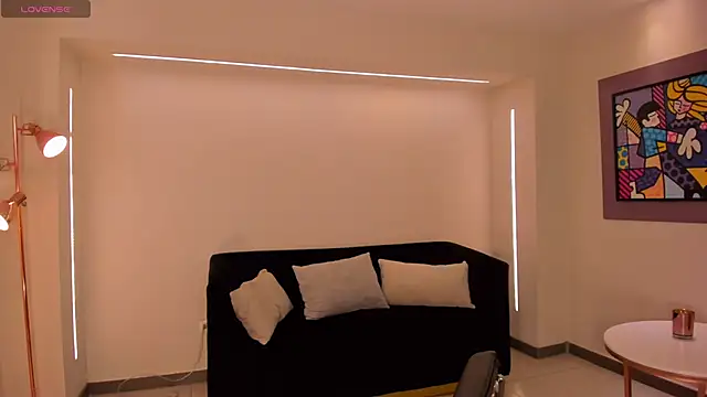 MollyJones_ webcam