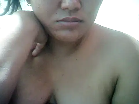 Sexyhorney4u webcam