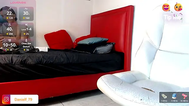 tonibelmont webcam