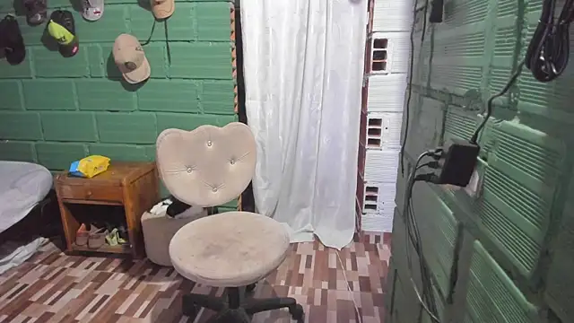 DanaaRey webcam