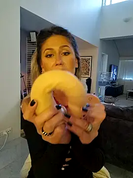 CelynaRoss