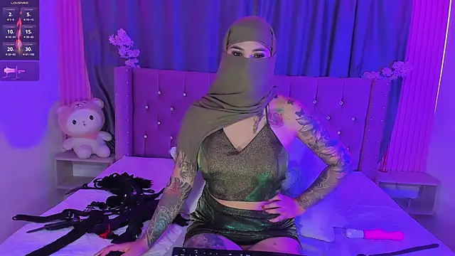 Nayla-Mouna webcam