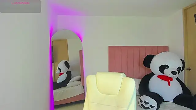 Janettcruz webcam