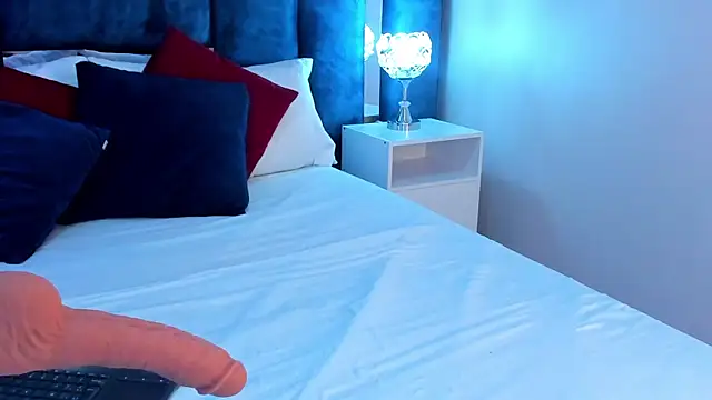 AmmyJones_ webcam
