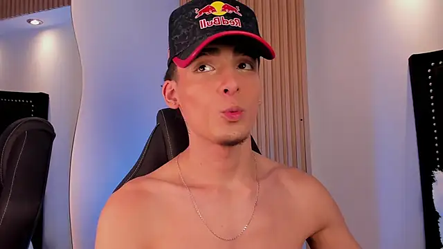 MateoMitchell webcam