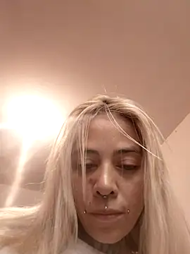 sofigirlgold webcam