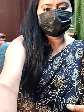 Meera_mia webcam