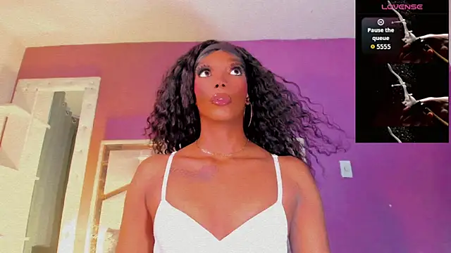 Sara_hot12112 webcam