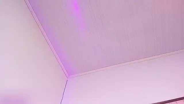 SagiraBelle webcam