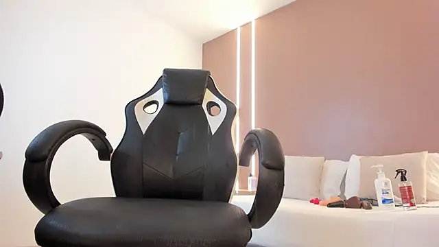 zoee_zi webcam