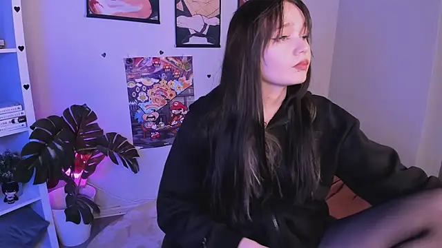 Tomie_Kawakami webcam