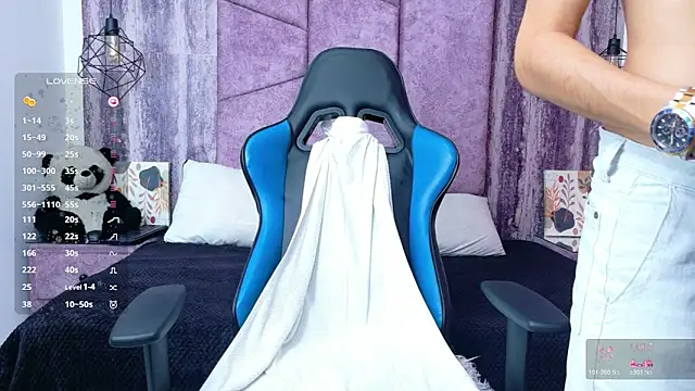 AronTawers webcam