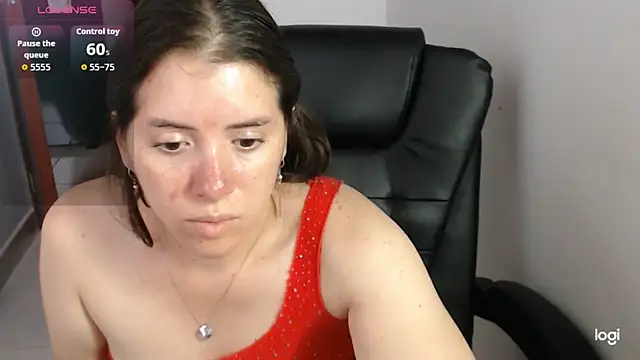 spicey_latina webcam