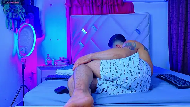 Rich_boy01 webcam