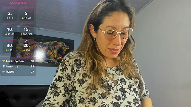 kaylaMinov_ webcam