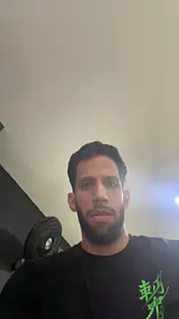 Karim_mansur webcam