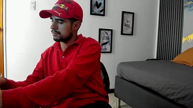 tommy_badboyy webcam