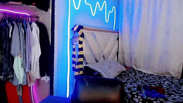 Xyara_lv webcam