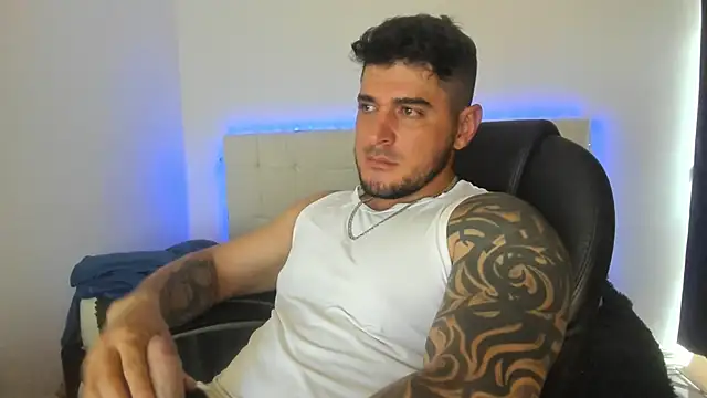 teilor_creed - Teilor_Creed's free webcam - UK Sex Cams