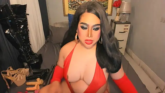 RavennaMiller live cam