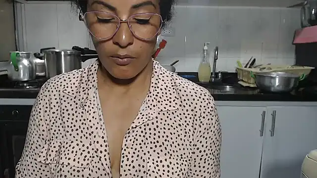 kateleyagrey webcam
