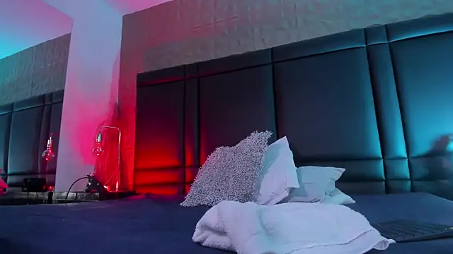 EthanSantori webcam