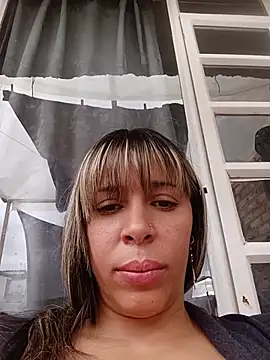 kiki_milu webcam