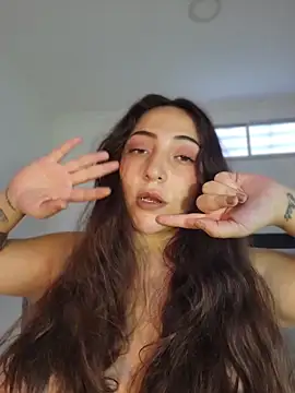 VickyHoult webcam