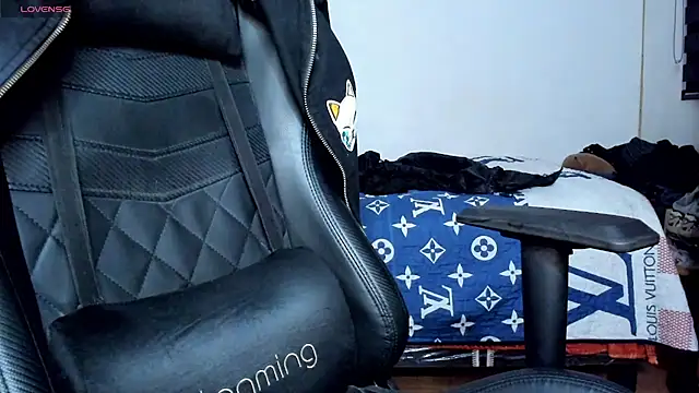Tommy_Bred webcam
