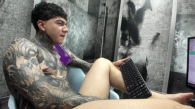 Gury_tattoo