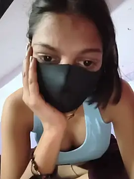 maahi213 webcam