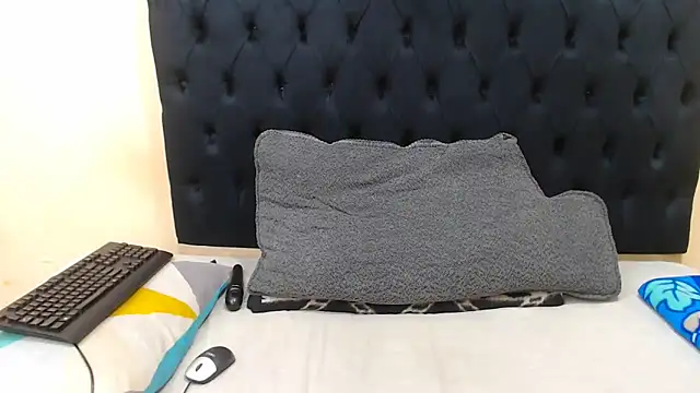 SexiestChoc webcam