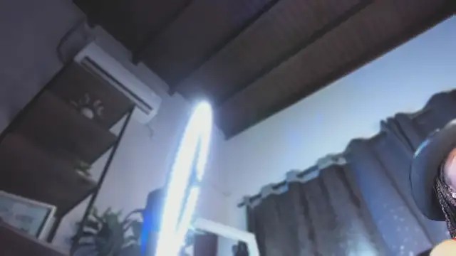 AranxaCrawford webcam