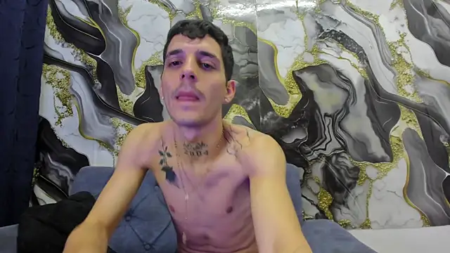 boy_max_latin webcam